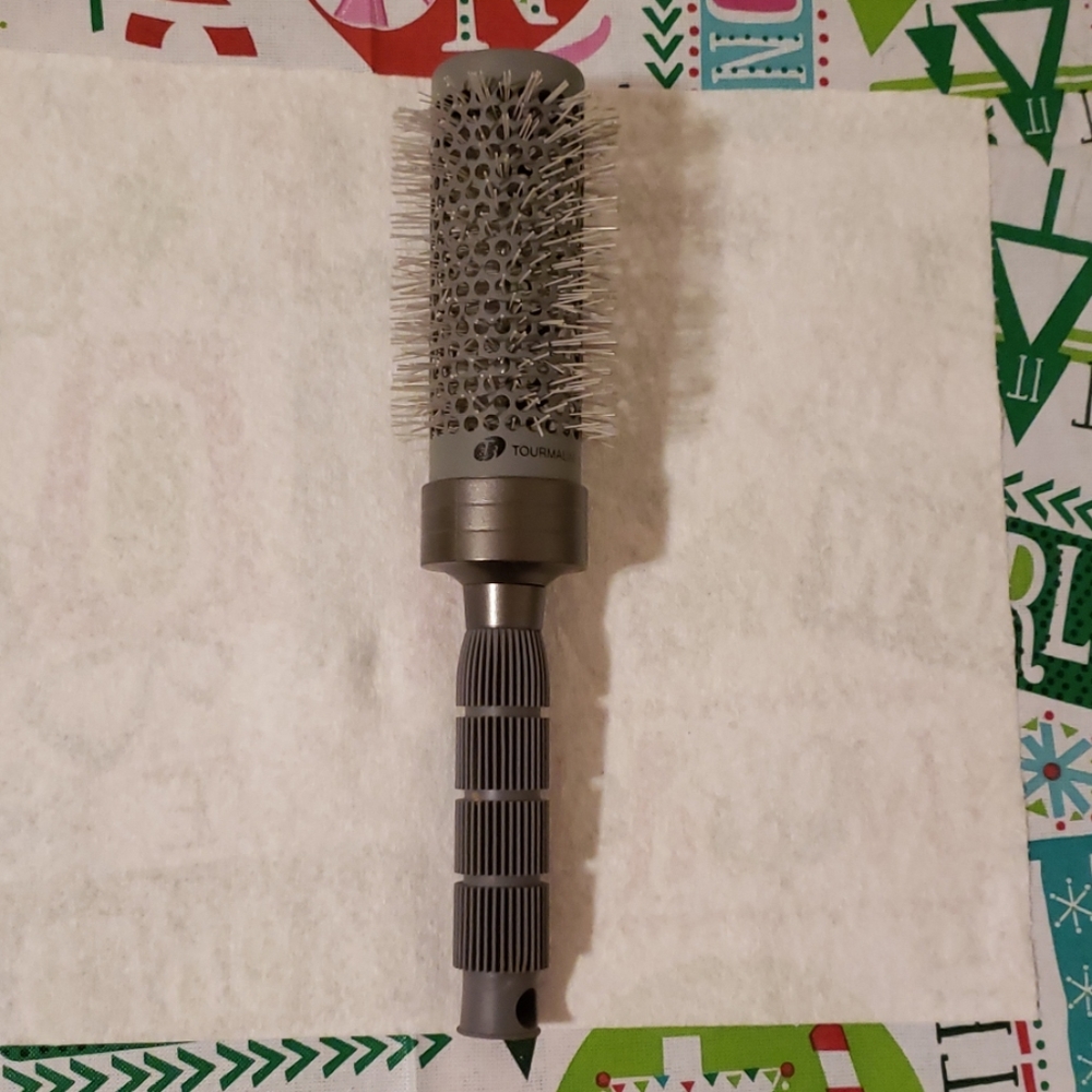 brush - Picture 2 of 2